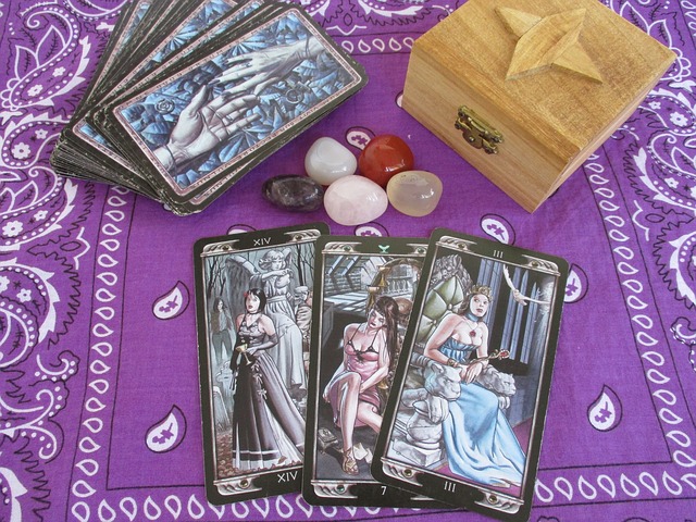 Taroty a kameny